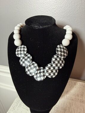 Black and White Houndstooth Statement Necklace - Women Jewelry